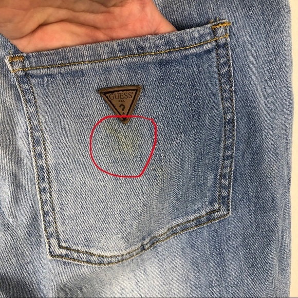 Guess- Tomboy Distressed style Jeans size: 26 - Picture 12 of 13
